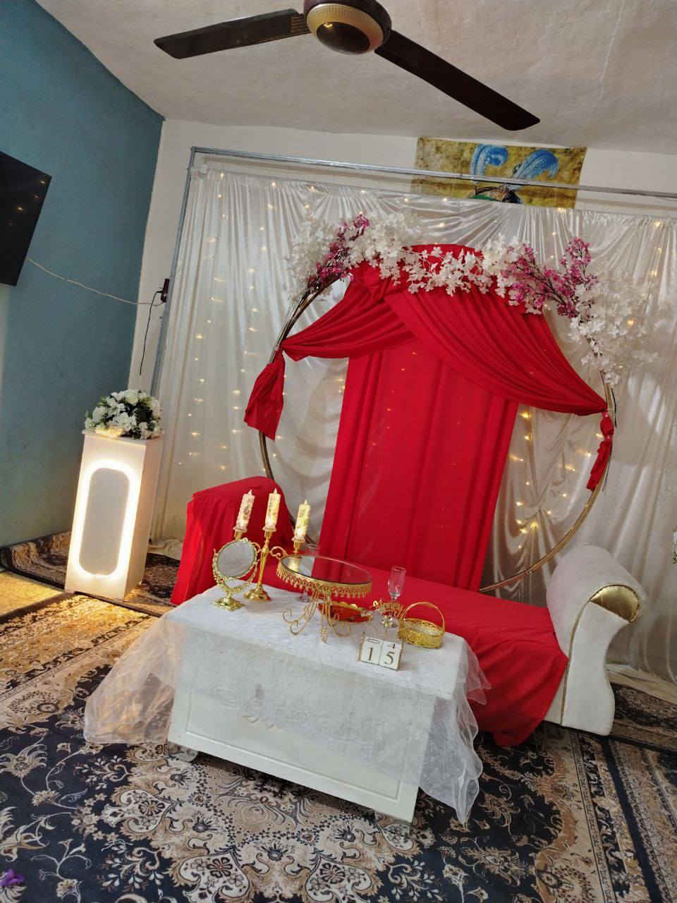 ياالله اللهم صلي على محمد وآل عيوني انتي عروض للكوشات بدلان من ال 100و110اليوم صارن ب75ومتوفر  ب60وكل هاذا يجي ويه الكوشه DJ مجانآ للحجز والاستفسار اتصل على الرقم *********** بي واتساب وبخدمتكم اني وعنوان محلنه بغداد النهروان شارع المستشفى مجاور مطعم تويتر كل الهلا بيكم 🦋♥

