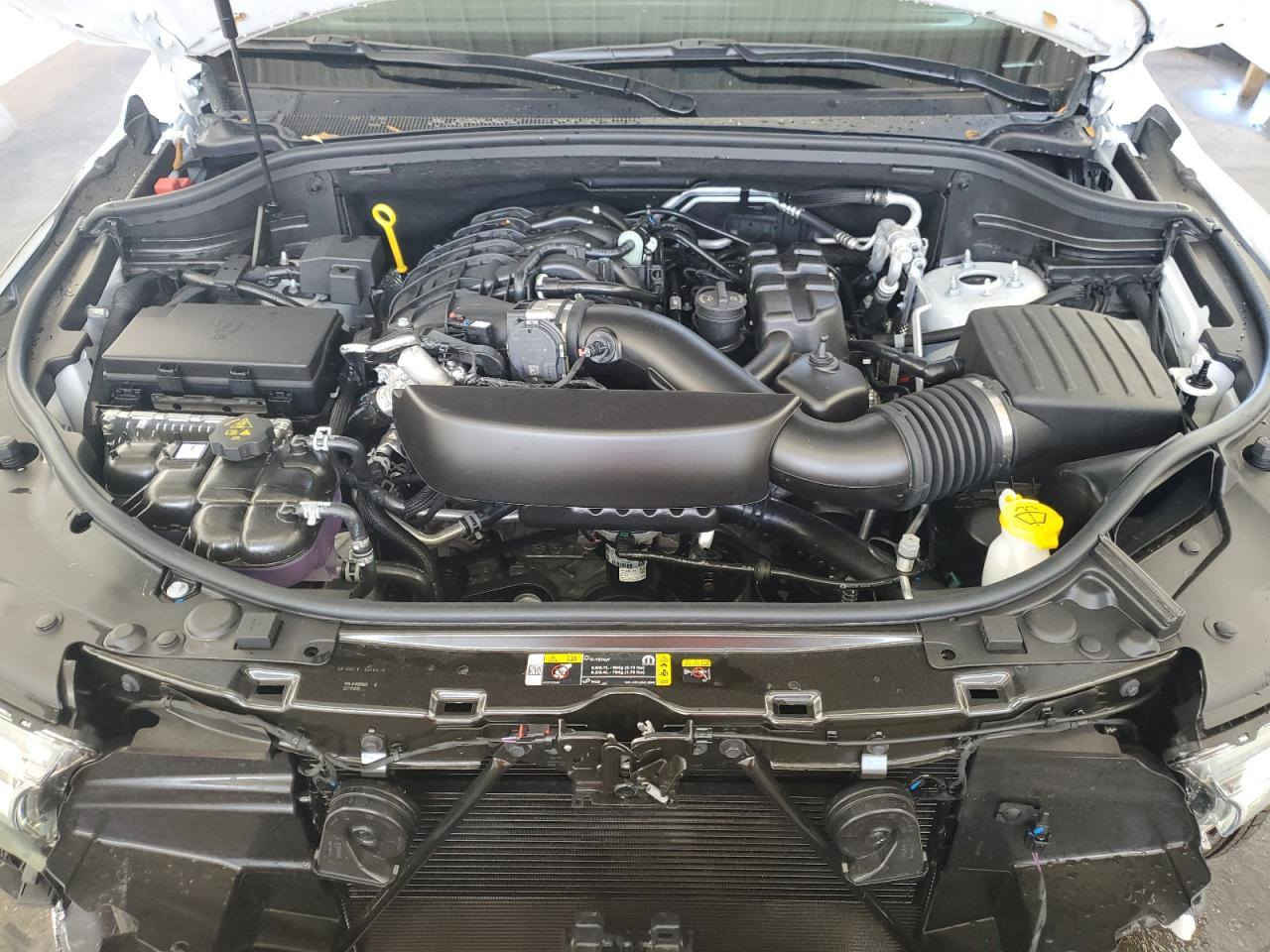 بسم الله الرحمن الرحيم
توكلنا على الله
______________________________________
#إعلان_بيع_سيارة
#عروض_مميزة #لاتفوت_الفرصة
🔷السيارة : *دوج دورانگو 2026 GT *
🔷 سنة الصنع :2026
🔷الممشى: 107 ميل فقط زيرو
🔷 السعر : 295 مصلح واصل للميناء 
🔷الضرر : (كما موضح بالصور)
بأمكان  ادخال السيارة بكتاب الشهداء 
————————————————————————
☎️ الاتصال :
***********
***********
