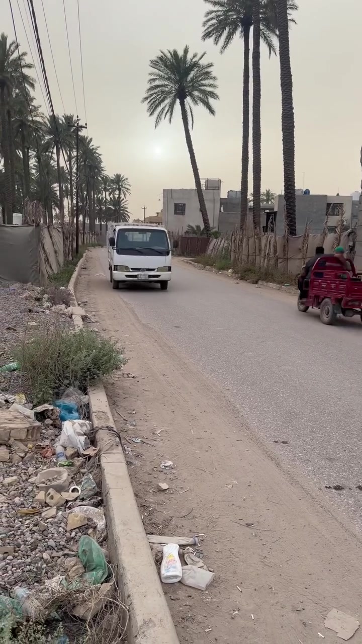 سلام عليكم كاع مساحه ١٤٥ متر بشارع بيت ابو طاوه سعره مناسب البيع الاتصال ***********
