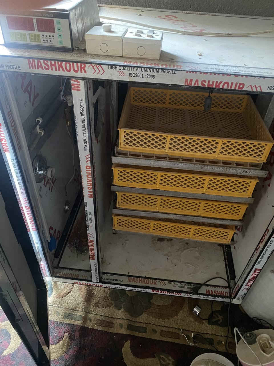 للبيع فقاسة. تاخذ ٣٥٢ بيضه قلاب اتو ماتيك فول على الفحص    تفقيس مالتها خير من الله  فديو تفقيس مالتها موجود بالخاص 
خير من الله الي مفقيسن يمي يعرفون شغلها. حرارة رطوبة فول اتوماتيك 

ب ٣٠٠ الف


**إذا كنت صاحب هذا الإعلان وتريد حذفه لأي سبب، رجاءا أرسل رسالة إلى الدعم الفني**