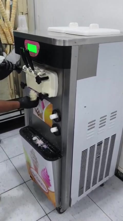 السلام عليكم 
مكينه السوفت للبيع دبل كمبريسر حفظ ليلي تجميد فول سنكل فيز


**إذا كنت صاحب هذا الإعلان وتريد حذفه لأي سبب، رجاءا أرسل رسالة إلى الدعم الفني**