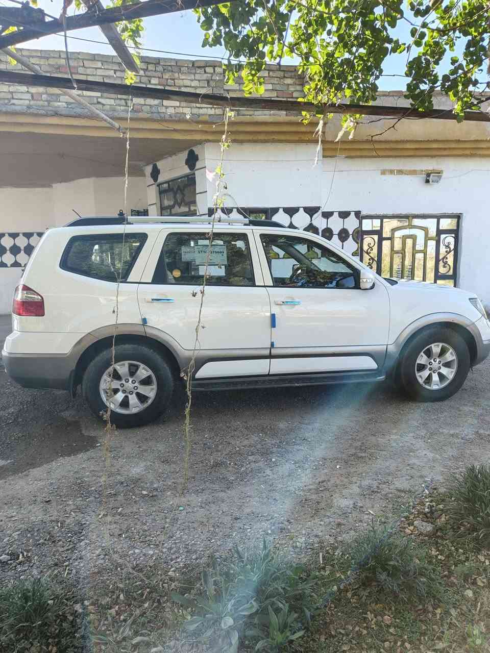 سلام عليكم
كيه مهافي خليجي البيع فول مواصفات موديل 2010
تخم تاير صدر مامي خلفي جديد بيهه صبغ بين البابين
 بدون دواخل سياره مال جناي 
مكان سياره تاجي يم جسر المشاهده                         السعر ١٣٥ وبيهه مجال الطيبين حك جيه
***********
