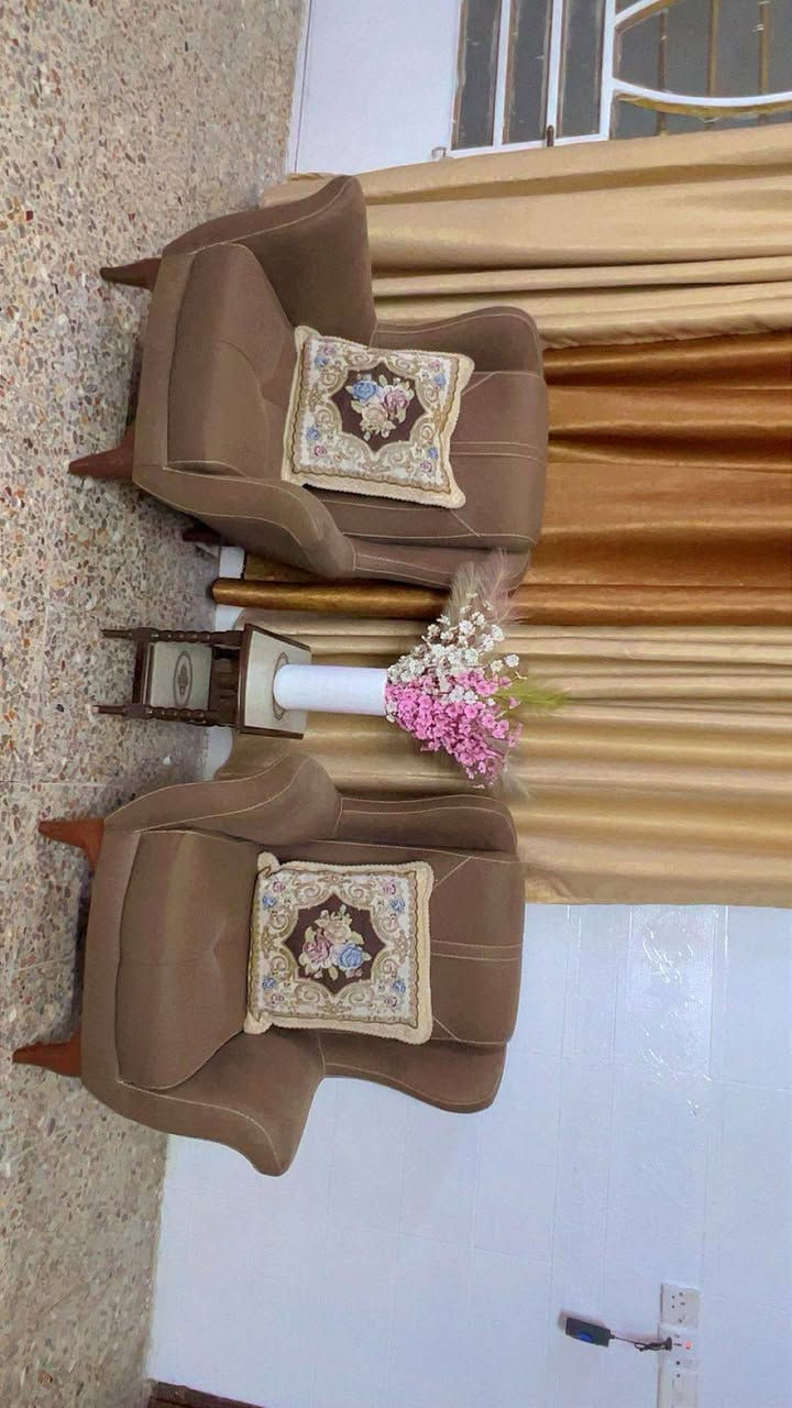 تخم قنفات تركي تكممه اخو الجديد 8 مقاعد سرير ومخزن مكان شارع فلسطين السعر 525


**إذا كنت صاحب هذا الإعلان وتريد حذفه لأي سبب، رجاءا أرسل رسالة إلى الدعم الفني**