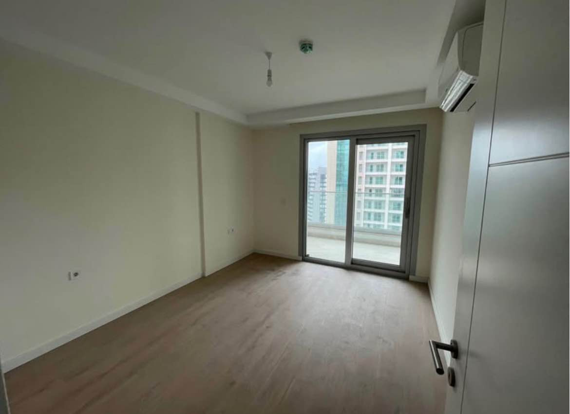 شقة غرفة و صالة للايجار
مشروع امباير وينكس
واتس اب : ***********
شووقە بۆ کرێ
لە پرۆژەی ئیمپایەر وینگز
وەتس ئەپ : *********** أربيل, العراق
