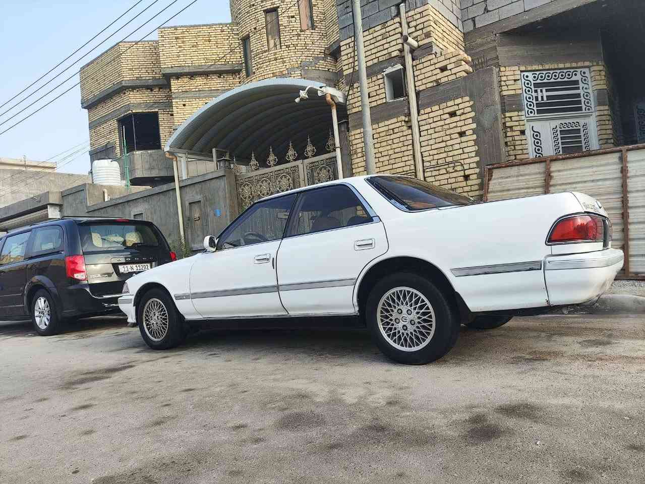 سلام عليكم مارك كصيف مديل 91. السياره كفاله كص ونقل وضربه القويه. مكينه بيها ربل ولف. كير حداده جدد السياره رقم جديد السنويه. 2030 تنتهي. دواخل جدد. سعرها 47 وبيها مجال. واذا اكو مراوس.  ***********. المكان البصره سفوان
