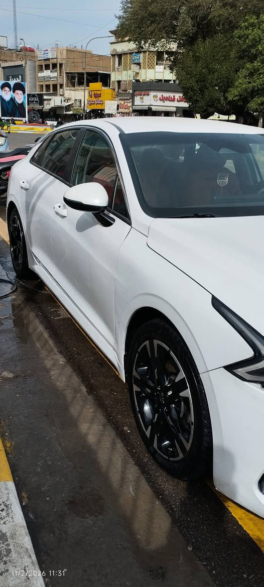 سلام عليكم
كي 5 للبيع م21 محرك تيربو كير مكفولات بيه جاملغ ايمن صبغ عارضيه168بيه مجال   للستفسار***********
