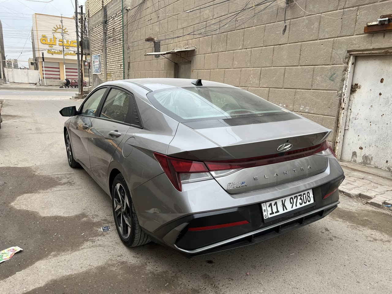 سلام عليكم النترا موديل ٢٣وارد امريكي حادثهة بسيط جدا بدون يرباك مواصفتها بصمه تشغيل عن بعد ابواب بصمه سيد بريك دكمه دخول ذكي جنطه كهرباء رادارات خلفي امامي هواي بيهة مواصفات  بسمي بغداد عنواني بغداد سبع قصور سعر ١٦٧     *********** كل تفاصيلهة ذاكرهن بل منشور
