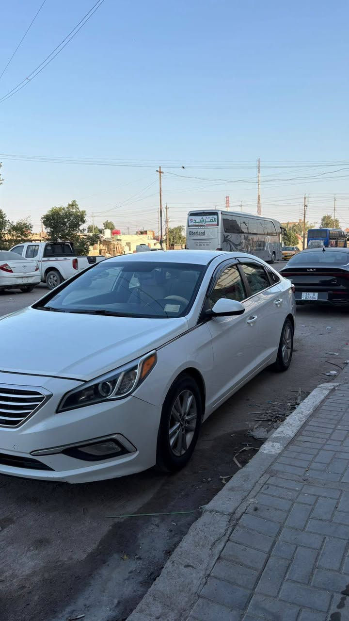 هونداي سوناتا موديل 2016 وارد امريكي حادث فقط بنيد بدون دواخل السياره جاهزة مكينه كير حداديه تبريد  حجم المحرك 2400 سنويه لسنة 2028 رقم ذي قار مكان السيارة بصرة السعر 116 للاستفسار *********** - *********** البصرة, العراق
