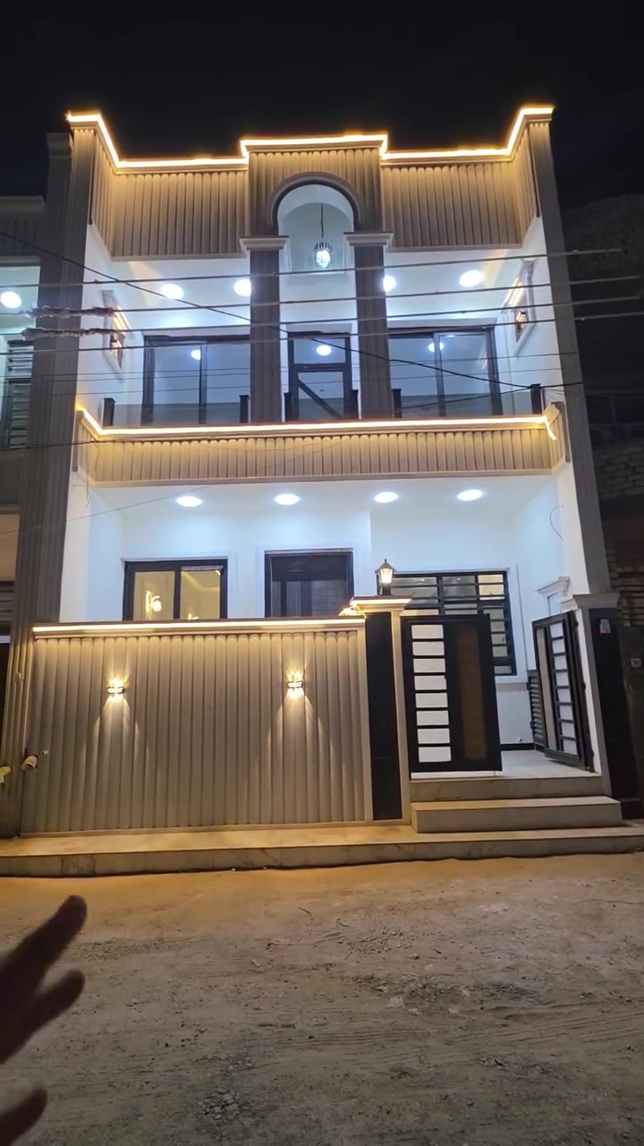 🏡 بيت للبيع – بغداد / الدورة / البعيثة / مجمع العدل الأول

🔹 المساحة: 100 متر
🔹 الواجهة: 6اوربع نزال16
🔹 يحتوي على:

* 3 غرف نوم
* صحيات عدد 2
* استقبال مرتب
* مطبخ

🔹 الخدمات:
✔️ تبليط كامل
✔️ ماء وكهرباء متوفرة
✔️ حياطين بورسلين
✔️ واجهة ملكي
✔️ ديكورات مودرن وتشطيب أنيق

💎 البيت مرتب وجاهز للسكن بموقع هادئ وخدمي قريب من جميع الاحتياجات.

📞 للاستفسار ومراسلتنا على الخاص
عمر الخالدي ***********
