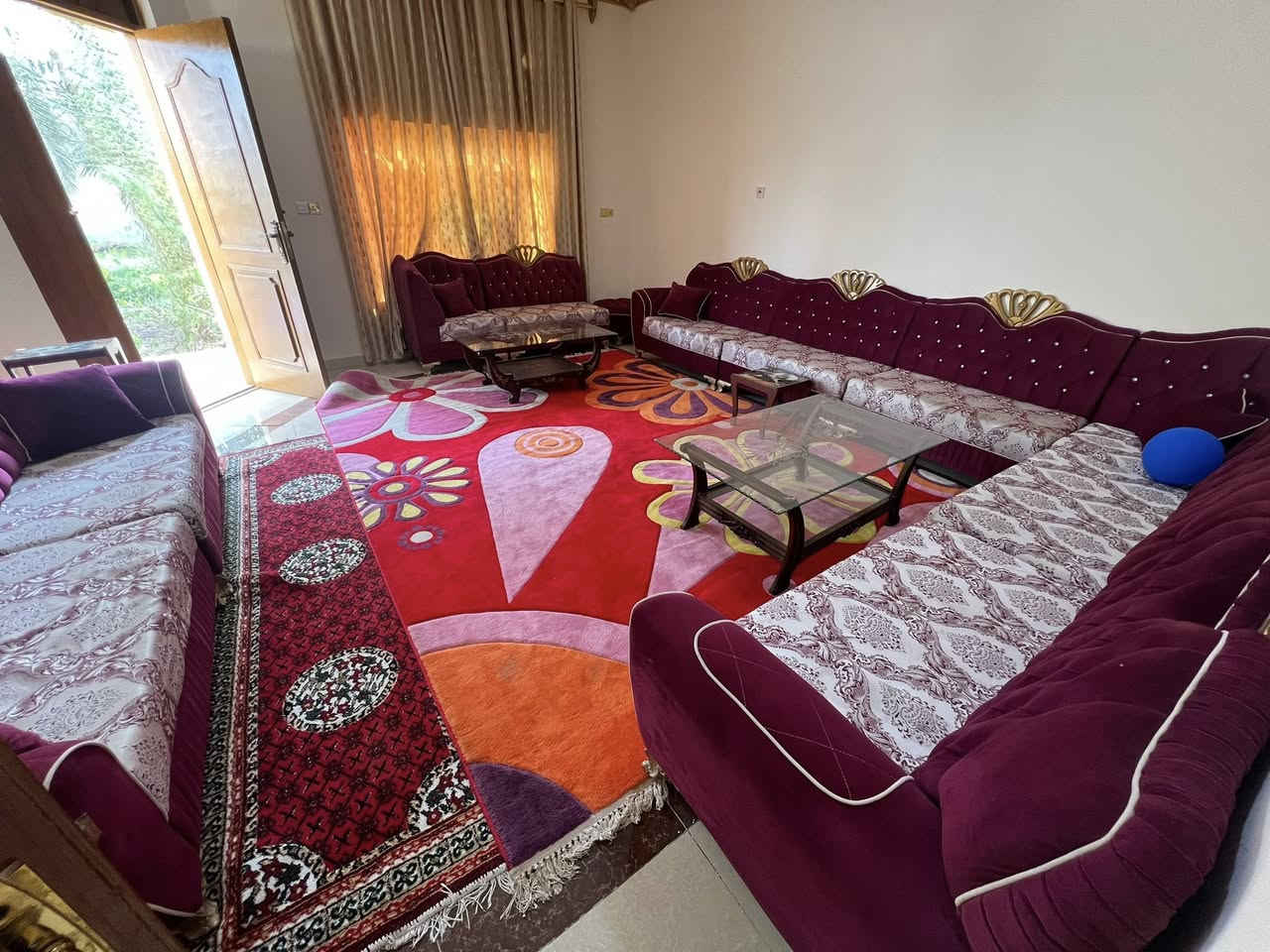 أثاث بيت كامل للبيع في البصره /البراضعيه/للاستفسار الاتصال بالحجيه ام علاء  ***********
