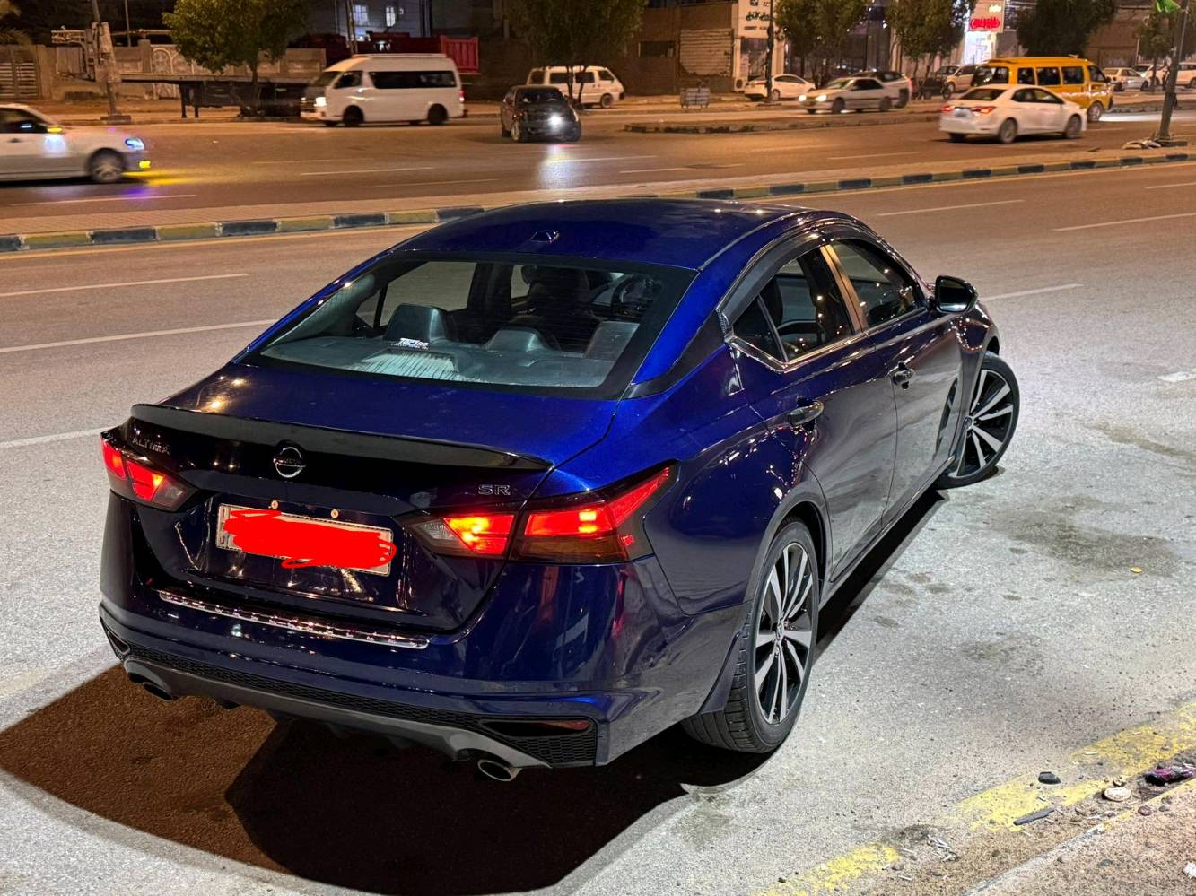 سلام عليكم نيسان اليتما موديل 21 رقم بغداد دولي حادث أمريكا جاملغات وبنيد وارد امريكي فول مواصفات عده الفتحه وترهم اقصاد العنوان النجف رقم بس واتساب