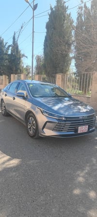 بي واي دي دستروير ٠٥ • ٢٠٢٥ • شاشة تسلا