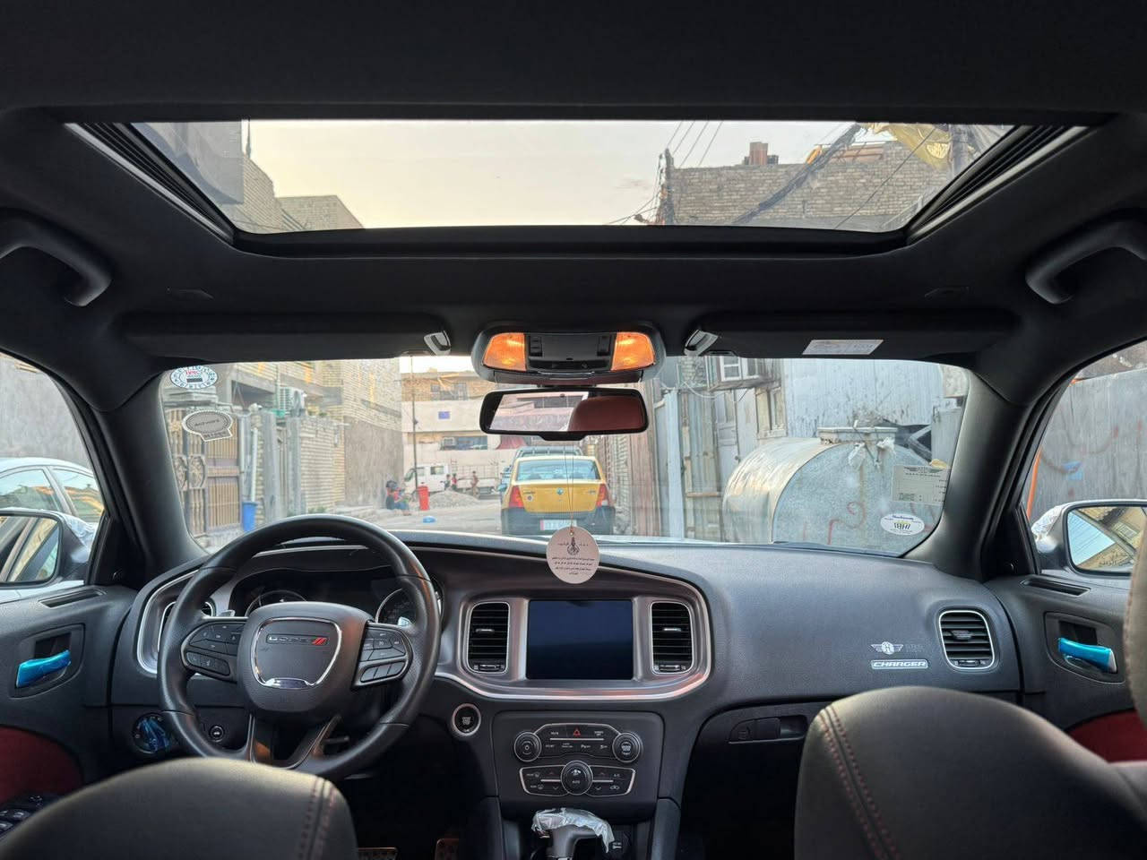 جارجر GT موديل : 2021 . (خليجي) .
وكاله هارلم لون ابيض (مكفوله كفاله عامة)
رقم دهوك . تريد وكاله تريد تحويل
العداد  55 ) الف 
المحرك : V6. 3.6L . 
 سنوية هزة كلشي جديد مدفوع ل باسمي السنوية بشرط تحويل وغرامة
 رقم صاحب سيارة ***********
