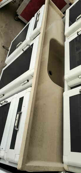 نبدل كاونتركم القديم مع كاونتر مستخدم أو جديد من عدنا
كاونتر تركي تفصال شغل درجه اولى سنك مرمر ارضي ومعلق نظيف جدا قياس متر ونص

سعره ٢٥٠ الف

مكانه كربلاء حي النضال قرب بيت المختار محمد داهي
نهايه شارع سوق حي البعث (الكراج الاخير)

*********** واتساب 

تابع البيج المستخدم لمزيد من العروض
https://www.facebook.com/share/1Am2wx1tDo/

https://www.facebook.com/share/1Am2wx1tDo/
رابط البيج للجديد
