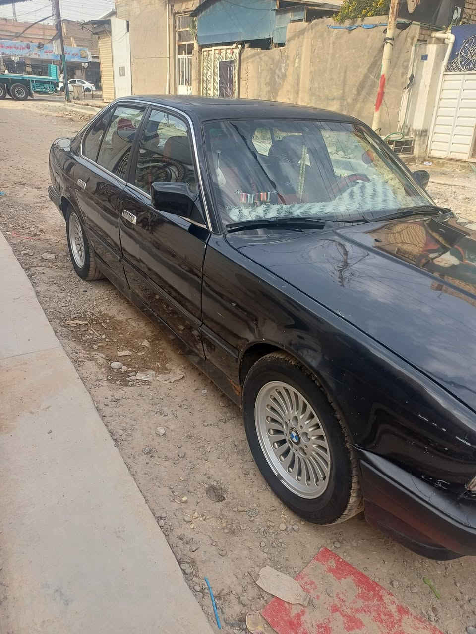 السلام عليكم بي ام 525 مكينه وكير كفاله وكير عادي السعر 45 وبيهه مجال الموقع الحسينيه الراشدية
رقم الهاتف ***********
