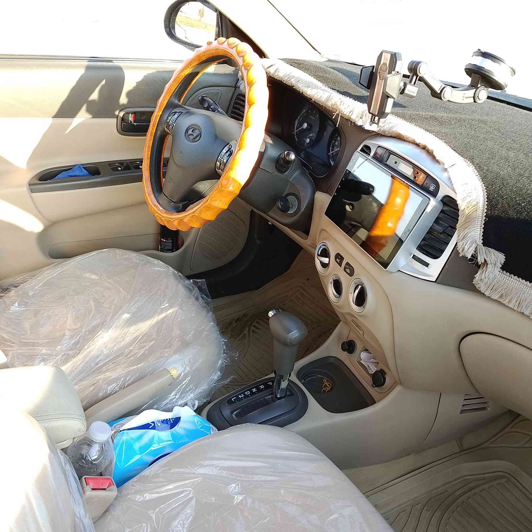 اكسنت دبدوب للبيع 2010 محرك 16 بيها ضرر مكانات كرتات بسيطه سياره جاهزه السعر خاص ***********
