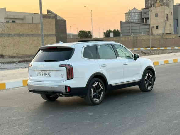 تولورايد موديل 2023 مبد بنيد فقط السعر 310 وبيه مجال ***********
