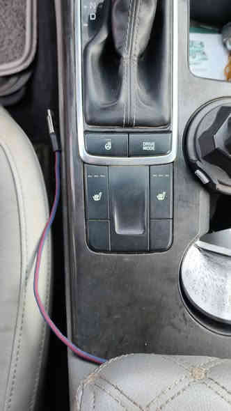 كيا اوبتيما موديل ٢٠١٦  Ex ماشية ١٣٣ سياره حادثها بس قبق جنطه وامبدل اصلي والدعاميه هم اصلي وانصبغهن سعرها ١٣٣ ورقه وبيها مجال شويه  للاستفسار اكثر الاتصال  على الرقم  ***********
