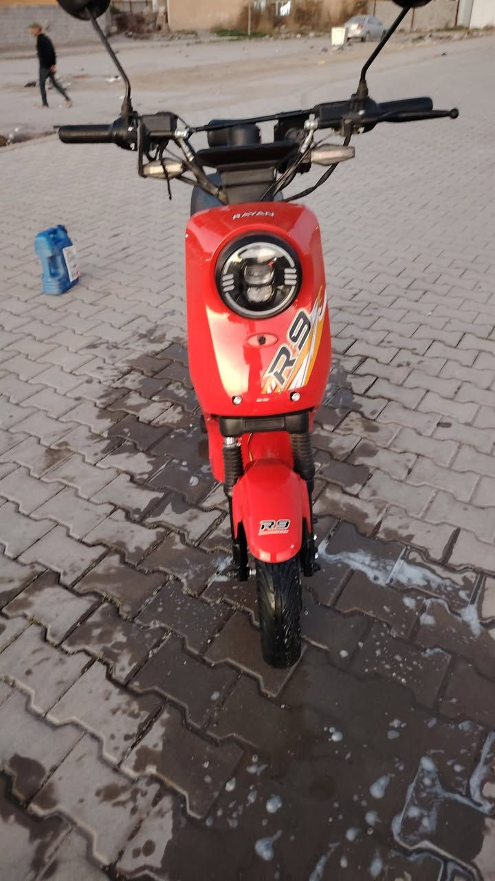 سلام عليكم دراجه شحن ار تسعه ريان
ست يطاريات
نضام R
ونضام P
دراجه نضيفه وجاهزه من كلشي.
مديل 25
بلاتوث.
وشاير.
سعر 550 وبيهه مجال
مكاني محموديه
826341959 07


**إذا كنت صاحب هذا الإعلان وتريد حذفه لأي سبب، رجاءا أرسل رسالة إلى الدعم الفني**