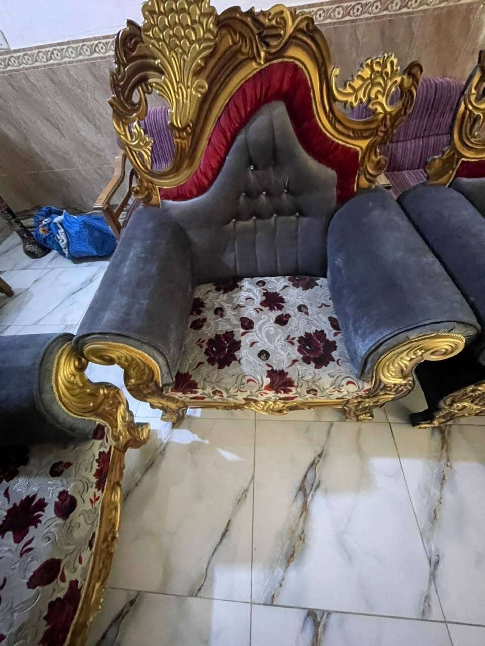 تخم عشر مقاعد نظيف متانه واناقه سعر ٧٥٠ الف مجال قليل بي تواصل مع صاحبه صاحب الرقم داخل المنشورات وات ساب مكلف بلنشر فقط مكانه كرغوليه جسر ديالى الجديد


**إذا كنت صاحب هذا الإعلان وتريد حذفه لأي سبب، رجاءا أرسل رسالة إلى الدعم الفني**