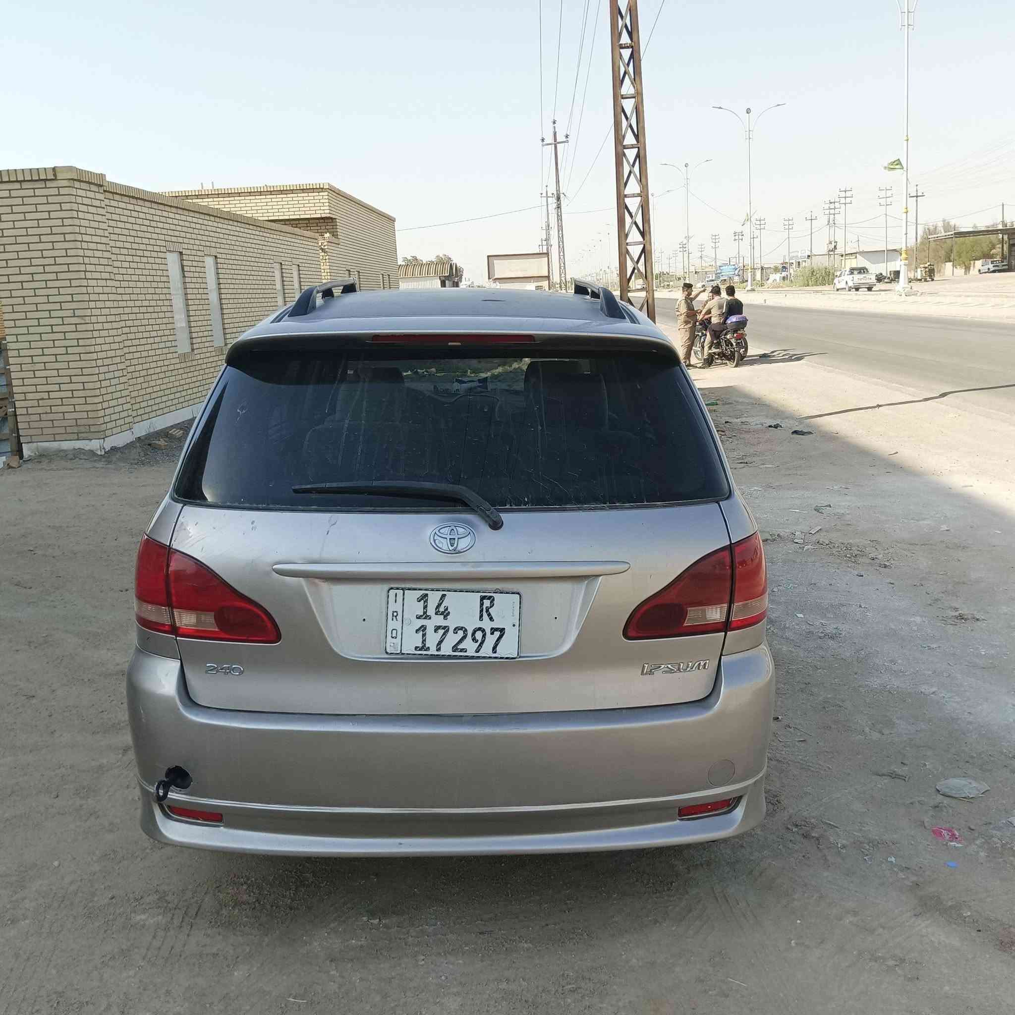 ابصم للبيع  او مراوس حسب القناعة سياره كلش حلوه وجاهزه على اخر حبايه مكينه كير سياره سعرها مناسب  مكاني ذي قار  سعرها 105 وبيها مجال الشراي بيه خير ويدلل 
اي تفاصيل أتصل 
***********
