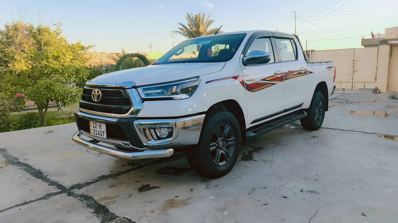 #للبيع_تيوتا_هايلوكس_4×4_2025
ماشيه 27 الف 

اربيل بسمي تحويل ثاني يوم

بعدها زيرو بحاله لوكاله

موصفات معروفه فول 

بصمه
يداة مذهبه 
منفاخ
جكات بنيد
جام اوتو
شاحن لاسلكي
كروس سرعه
عدة طورئ و لكتلوكات و لبصمه ثانيه بعدهن 
سعر البيع 350 وبيها مجال 

عنوان بغداد
***********
***********
