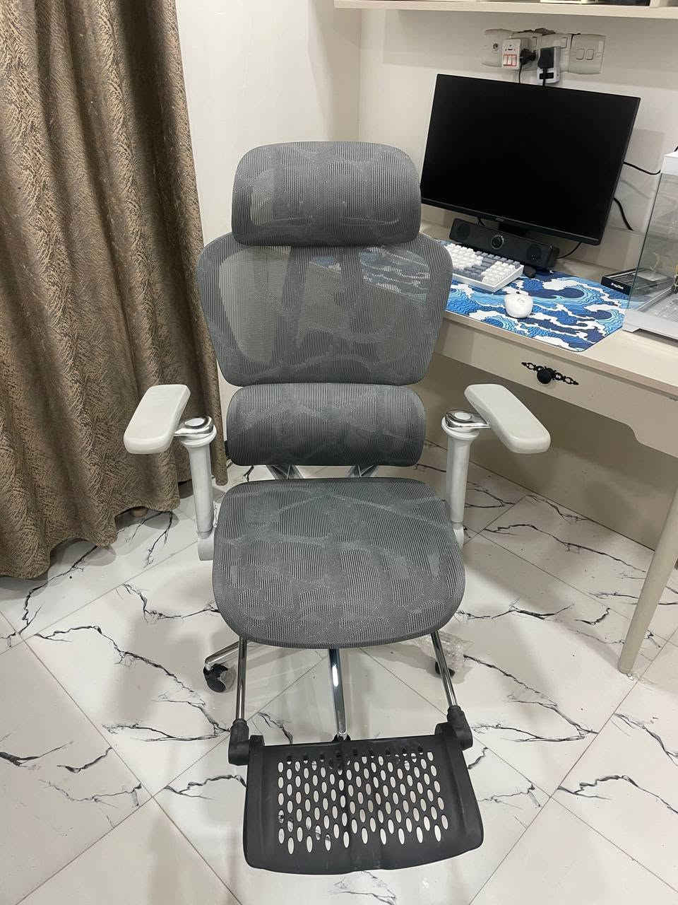 سعر 150
كرسي احترافي اشتريتة من خارج العراق مريح جدا لساعات طويلة للظهر استعمال مرات قليلة جدا ميكانكي بالكامل هزاز 
متوفر توصيل
متوفر فيديو على الخاص للكرسي +كرتون موجود


**إذا كنت صاحب هذا الإعلان وتريد حذفه لأي سبب، رجاءا أرسل رسالة إلى الدعم الفني**