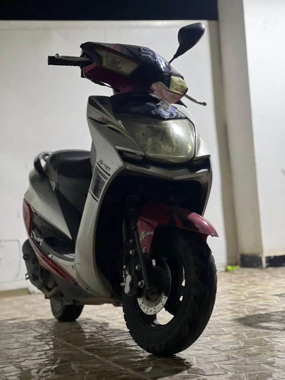 دراجه سكنس امتياز شكل صيني دراجه فول السعر ٣٥٠ وبيها مجال


**إذا كنت صاحب هذا الإعلان وتريد حذفه لأي سبب، رجاءا أرسل رسالة إلى الدعم الفني**