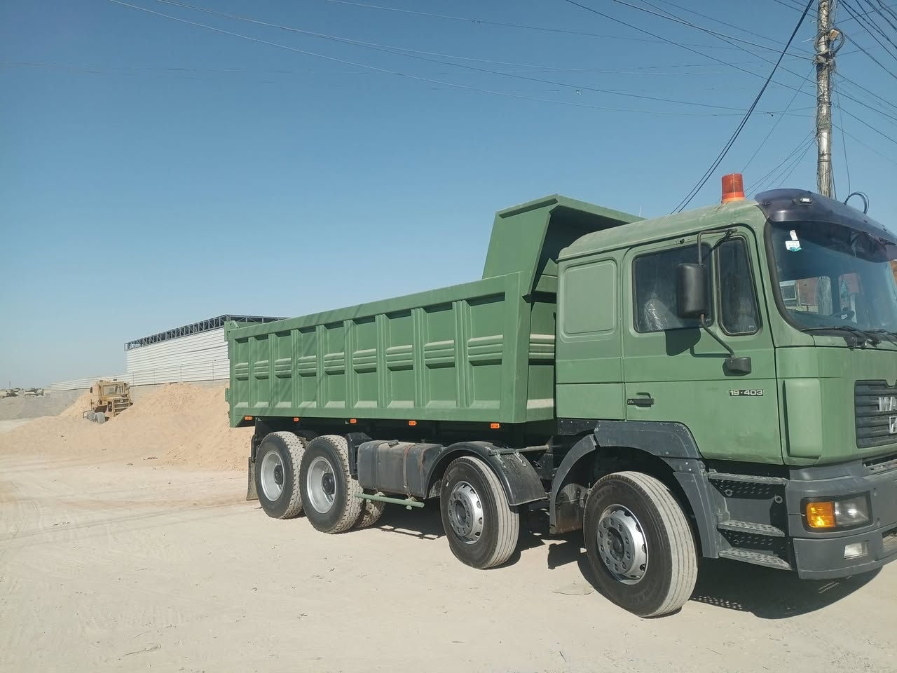 مان صقر 2002 تخم تاير مامحمل بيه لو كيله بدي جديد مكينه وكير جديد دوشمه رقم وسط تحويل عكرب عمل بيت جنه سعر ***********
