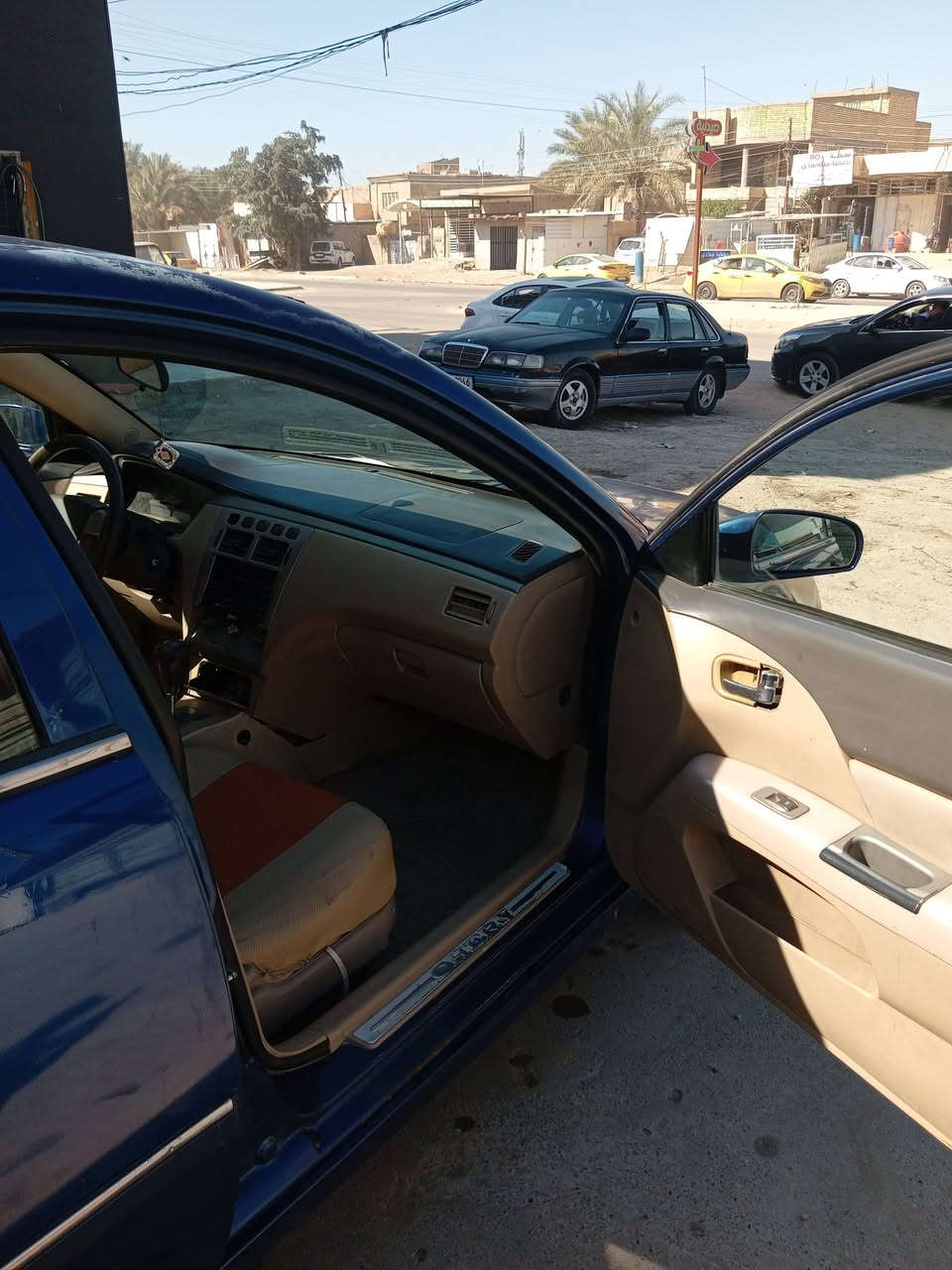 السلام عليكم
شيري a5 2009 كير محرك كامري ابو الجف مكفولات
 صدر امامي خلفي جديد بوربرنات جدد حساسات خلفيه سنتر لوك شغال  السياره بأسمي بيه هزه ..
نقص تبريد ..راديتر تدفئه ..اذان محرك خلفيه 
زوج تايرات 
السعر 35
***********
