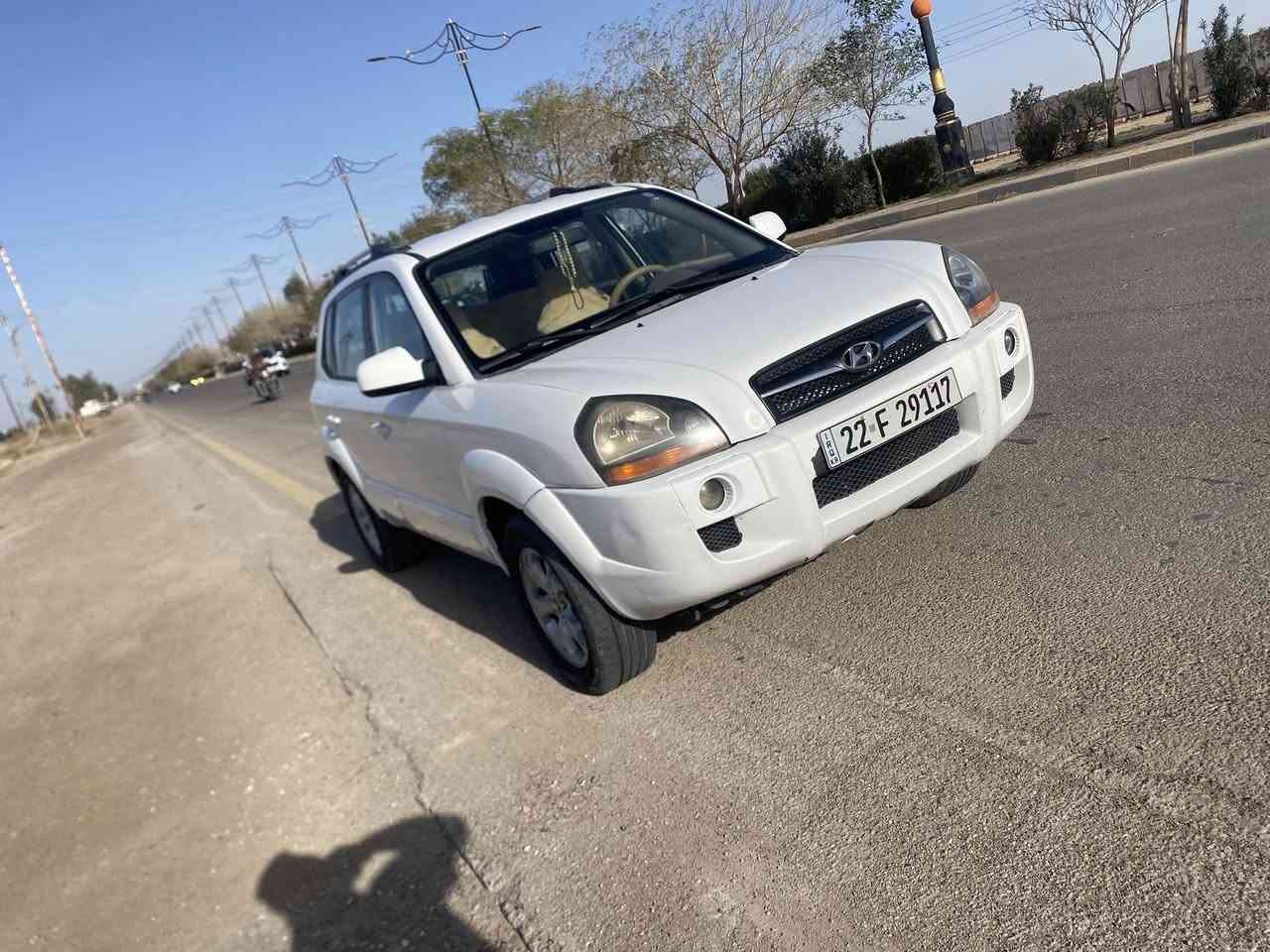 إسلام عليكم توسان 2009 مكفوله عده جاملغ الأمامي صفحه السايق شخط أو مصبوغ بدون ضربه سياره جديده رقم أربيل كير محرك مكفولات تخم تاير جديد السعر 118 وبيها مجال رقم الهاتف *********** مكان ديالى بعقوبه
