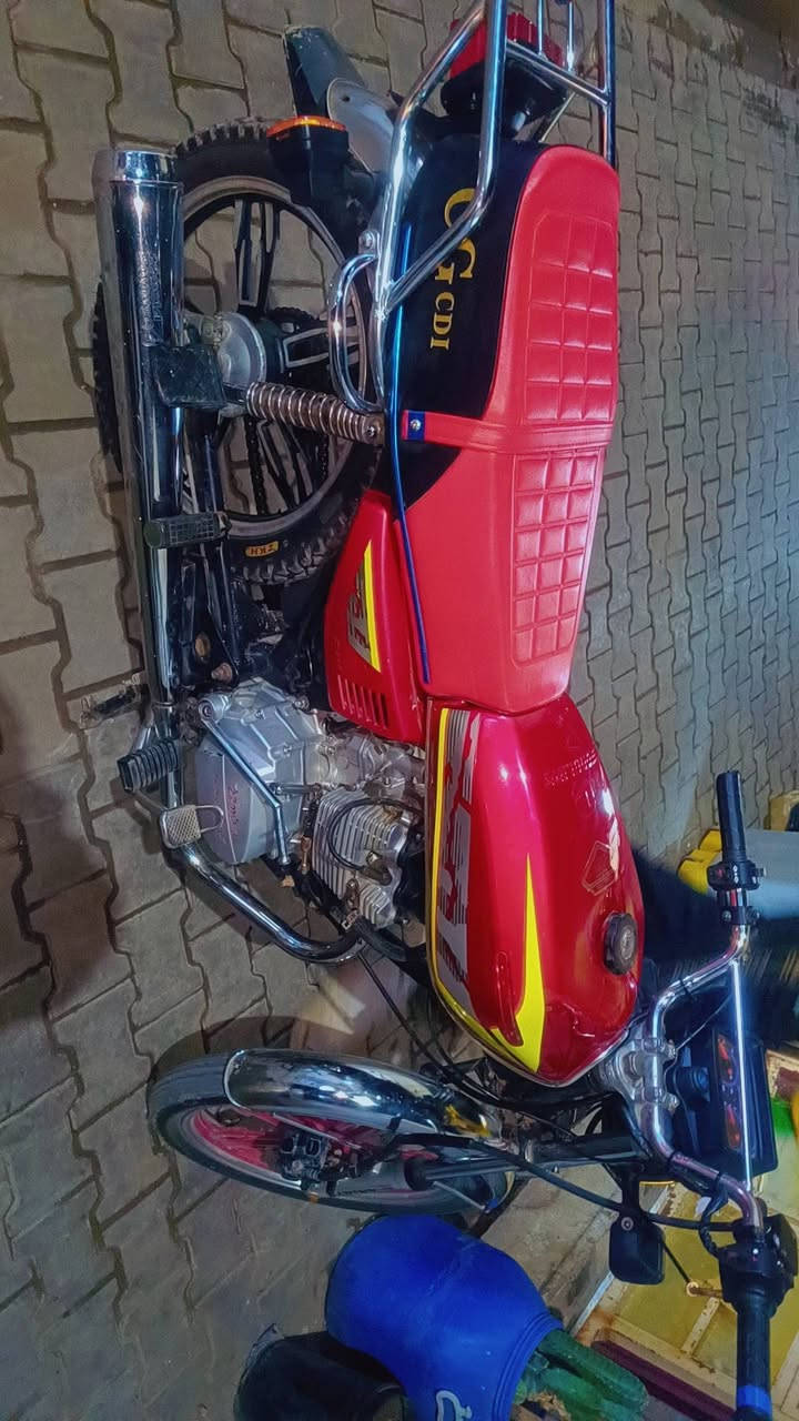 سلام عليكم شباب دراجة حلوة سلف هندر نكرة وحدة كهربائيات كلهةة شغالة صدر شغال موديل 2021جديد نضافة 95/100 دراجةشلعة او معدل مال سغل لا نضوح لا تبخير لا اتنقيص دراجة خير من الله السعر 550بيهة مجال مكاني/ حي اور /او مدينة الصدر ***********
