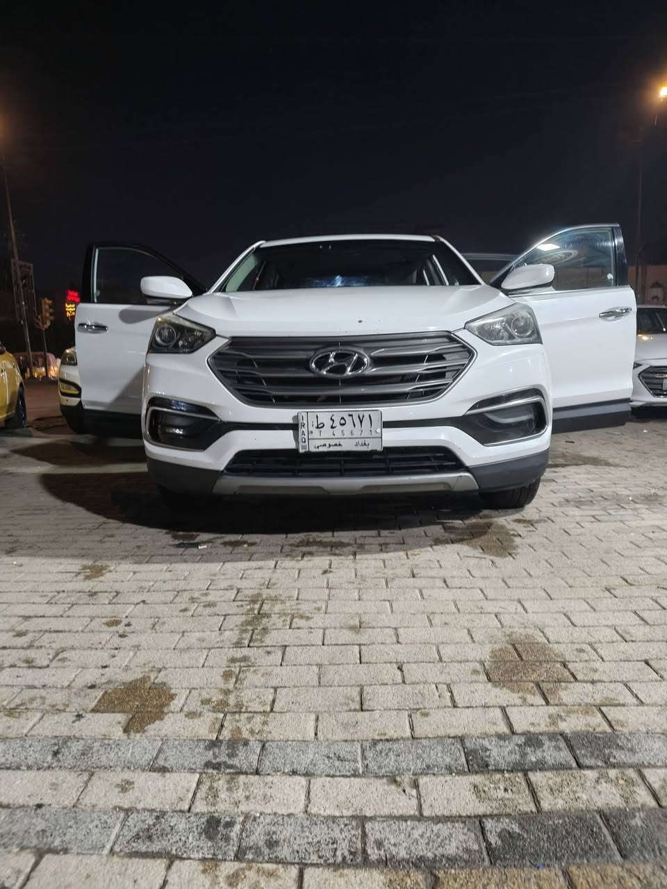 السلام عليكم
سنتافيا 2017 وارد امريكي 
5 راكب  4 سلندر ماشيه 104000 الف السياره مال جناي
السياره مكفوله كفاله عامه داخله كلين تايتل بدون حادث حتى ب العراق مابيه حادث لون ابيض شذري السعر خاص


**إذا كنت صاحب هذا الإعلان وتريد حذفه لأي سبب، رجاءا أرسل رسالة إلى الدعم الفني**