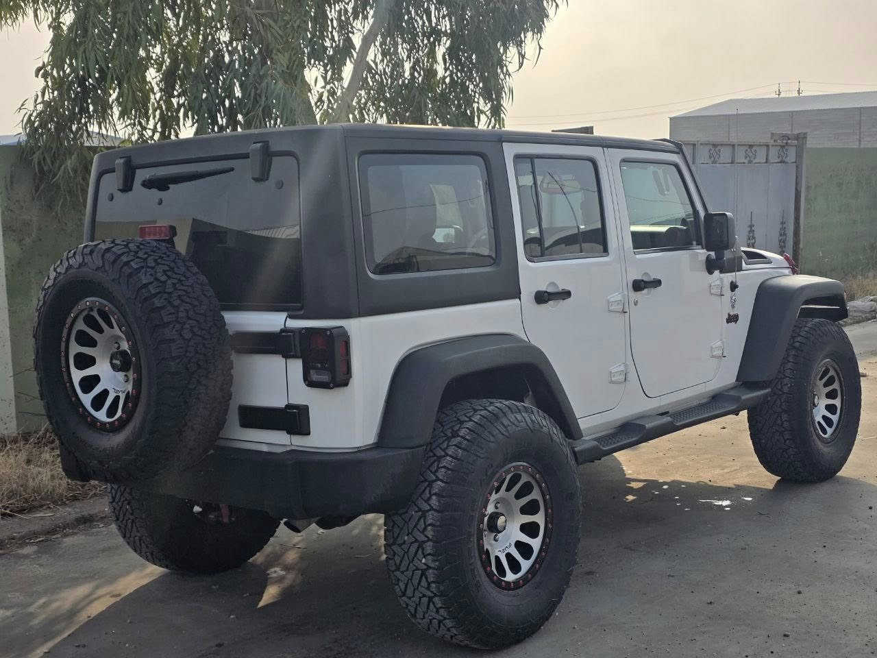 جيب رانكلر 2012 سبورت ترايل ريتد✅

سعرها ادخل ع رابط https://t.me/carssofiraq/15182

بدون صبغ و تعديل
محرك مامفتوح بشرط كير و محرك
محرك 6 و كير اوتوماتيك
ماشي 120 الف مايل
سيارة بأسمي هزه و سنوي جديد حتى 2030
رقم دهوك رقم مميز 64564
مکان السيارة : كركوك
رقم تلفون ***********
.
.
🚗اعرض سيارتك ع اقوى قناة تلكرام للبيع و شراء سيارات ادخل ع رابط 
👇👇
https://t.me/carssofiraq
