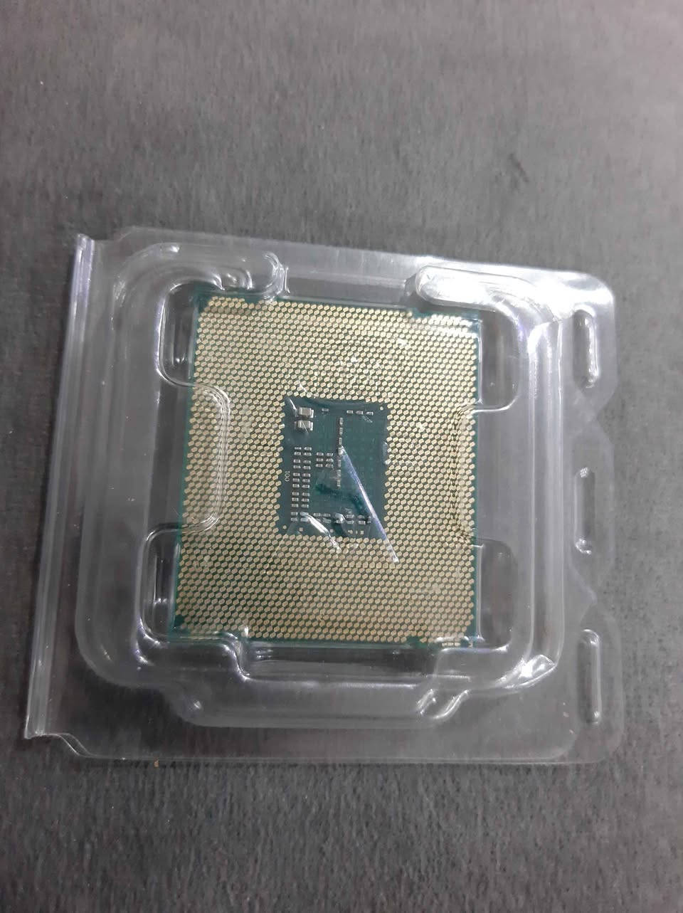 Intel Xeon E5-2620 V3 — 6 cores, 12 threads, 2.4GHz, LGA2011-v3 دهوك, العراق


**إذا كنت صاحب هذا الإعلان وتريد حذفه لأي سبب، رجاءا أرسل رسالة إلى الدعم الفني**