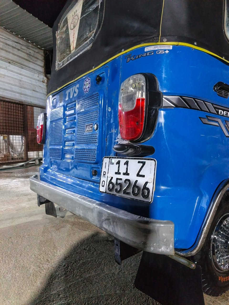 سلام عليكم تكتك موديل 22 نزله 23 تكتك بصمه رقم نكليزي بغداد  هزه جديده كفاله عامه ماعده طخه الي وره مثل ما واضح بل صوره غيره تكتك كفاله مكينه وكير كفاله عامه عنوان بغداد البياع رقم هاتف *********** سعر 8300 وبيه مجال
