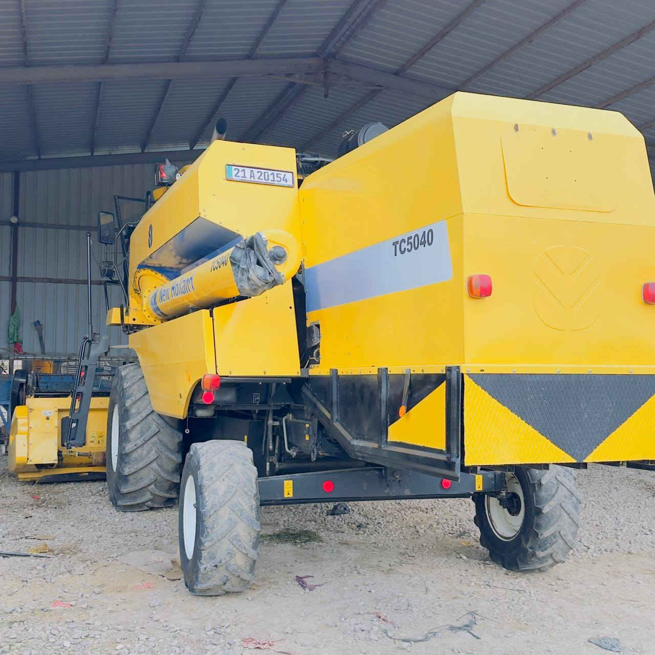 للبيع حاصده 2019 حره تحويل مباشر 4بلم عاده 2400 ساعه جديد مدامه جاهزه للعمل
للستفسار تصال علئ رقم👈 *********** 👉عنوان واسط الشحيميه   👈👈 مدامه جاهزه للعمل 👉👉 المعموري
