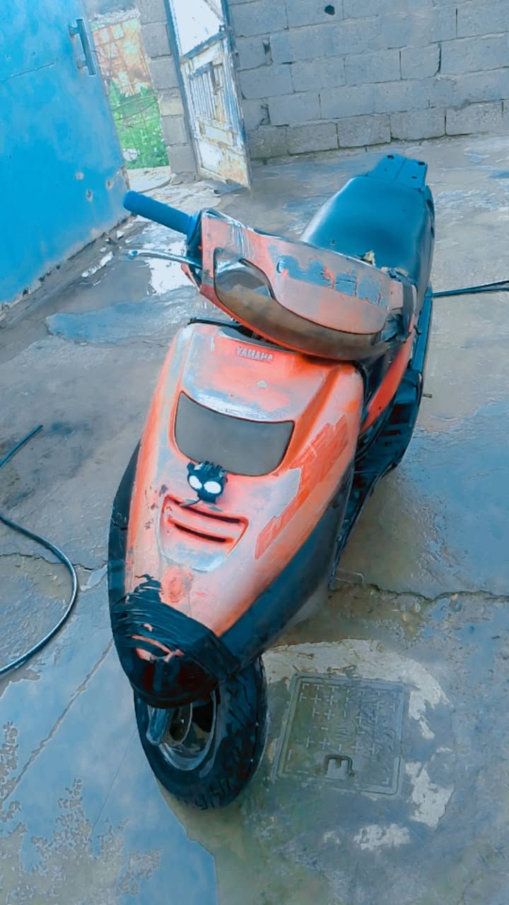 سلام عليكم فراشه 140 كله شغال وجديد مكينه وكابريتر بلاديات تايرات جبليات جدد وكلجات جدد لايتات بك لايت هورن كله شغال وجديد سلف وهندر بس تخلي رجلك تشتغل دراجه كفاله بس متوازي على بيعتها السعر 300 وبيها مجال مكان بغداد بوب الشام ***********
