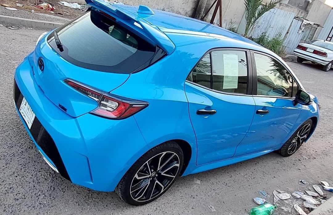 السلام عليكم كورلا هاتشباك فول مواصفات (XSE) موديل 2019 ماشية 70000 كيلو فقط رقمها بغداد الجديد السيارة موجودة بالبصرة عنواني خلف القمر المنير رايدها ب 130 وبيها مجال بسيط 
للتواصل الاتصال على *********** البصرة, العراق
