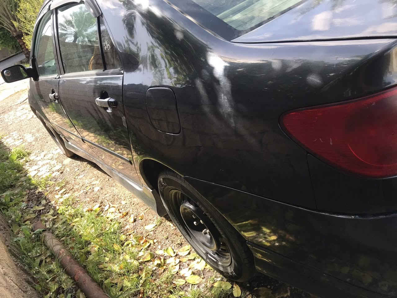 السلام عليكم 
كورلا نحله 2007 رقم ديالى انكليزي مصبوغه عام اثر جراد محرك كلش زين  البلادي 1800  تبريد شغال كير اوتو تخم تاير صدر امامي خلفي جيد جداً شرط التحويل
السعر 70 وبيهه مجال للاستفسار اتصل على الرق ***********
غير متواجد على الفيس
