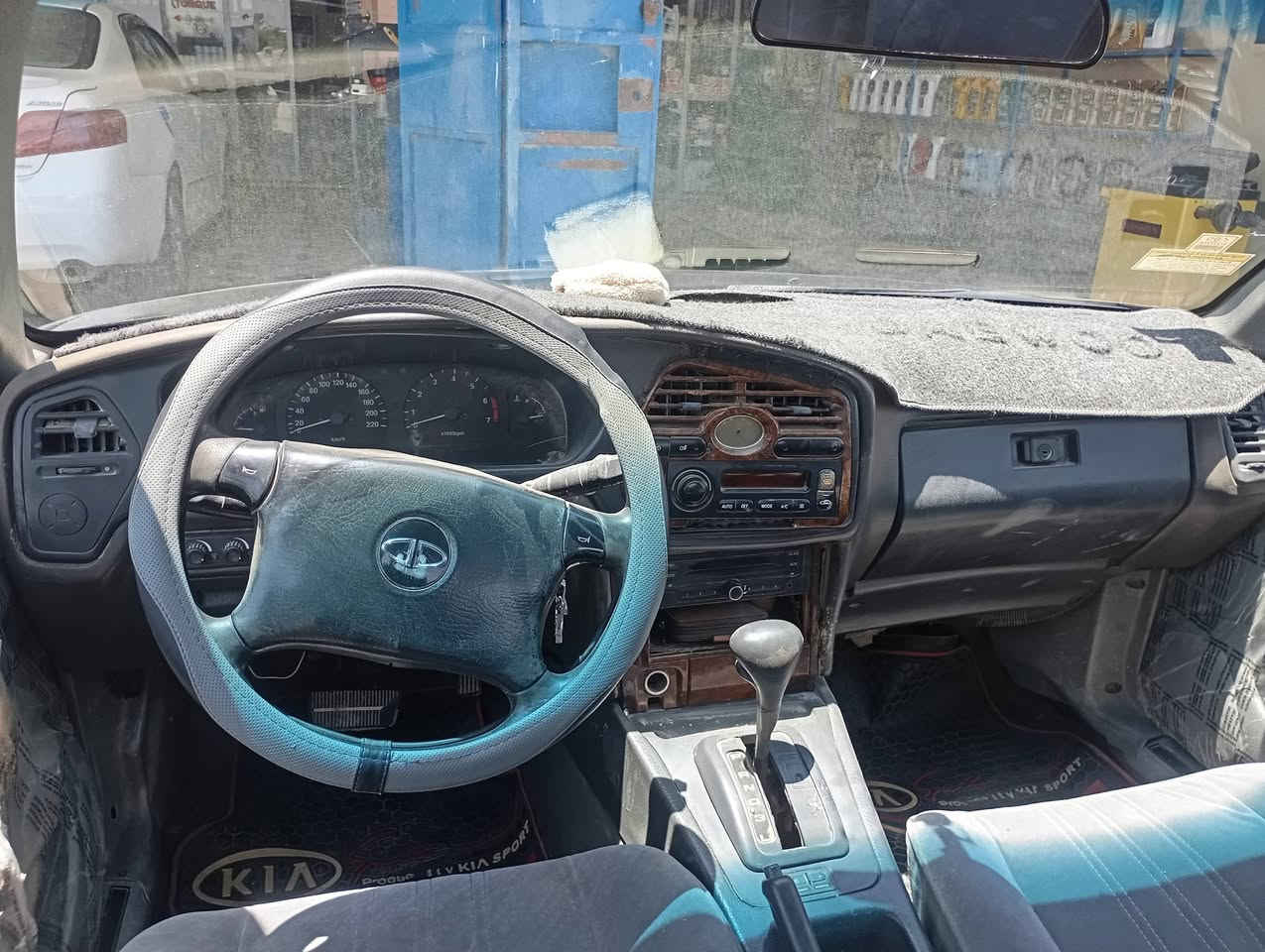 دايو فراشه موديل 97
محرك 2000 مفتوح كير مكفول محرك بي صرف بسيط حيل داخل نضيف خارجها نضيف شوفه العين تايرات تخم جديد ويل جديد كير اوتوماتيك سياره بلاد تجي وتفحص سنويه ل31 تحويل مباشر رقم دولي 
سعر 25 وبيها مجال الشراي
***********
