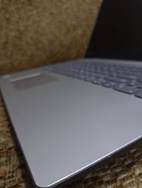 لابتوب البيع Lonovo  07862418725  Intel(R) Core(TM) i3 7th Gen 2.30 GH...