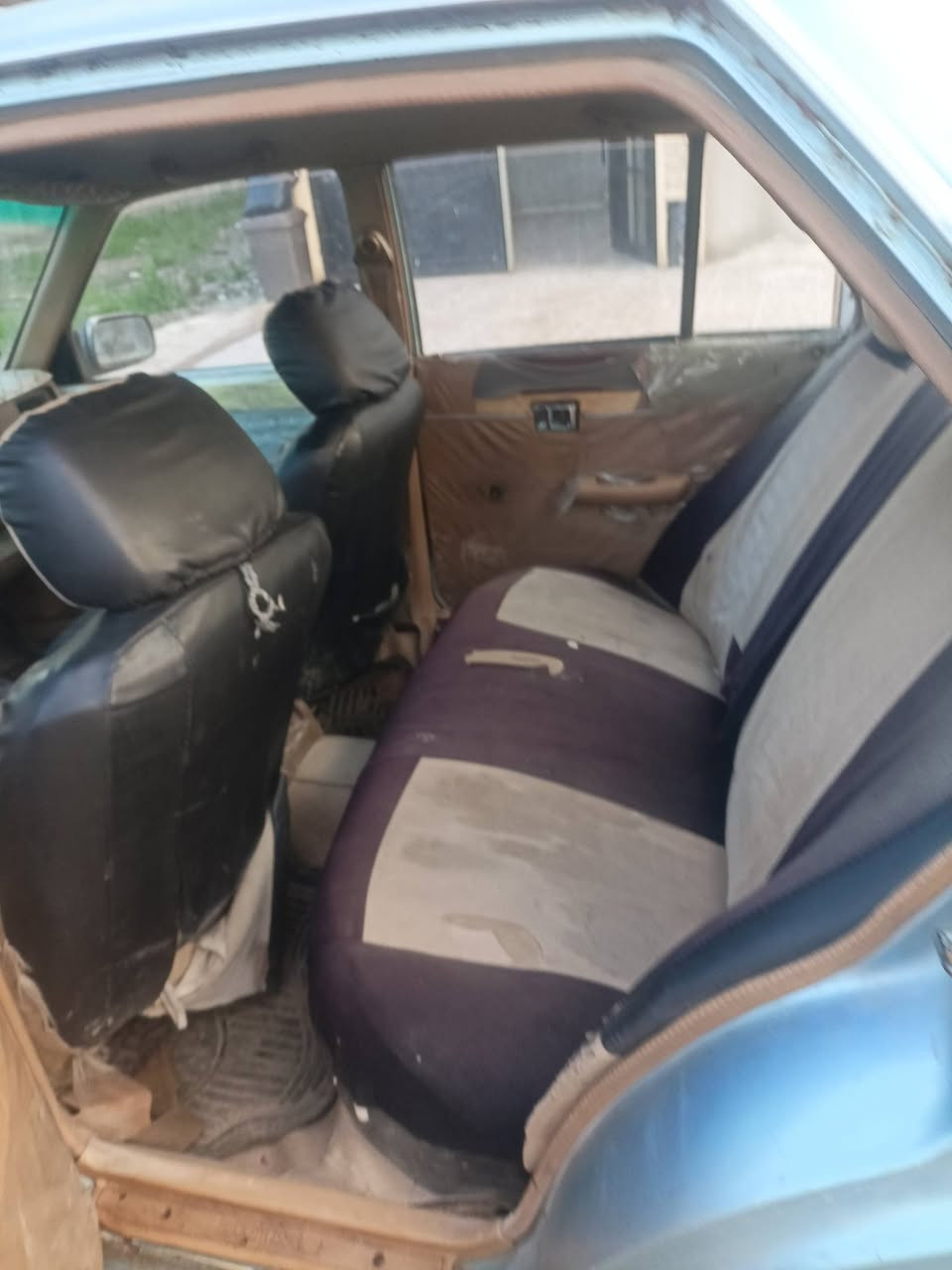 كرونه 1981 للبيع السعر 25 للاستفسار ***********
