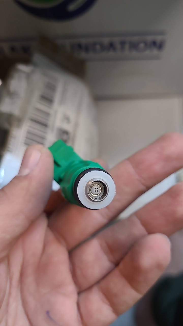 سلام عليكم
بخاخات جديد لوك مامستخدم


**إذا كنت صاحب هذا الإعلان وتريد حذفه لأي سبب، رجاءا أرسل رسالة إلى الدعم الفني**