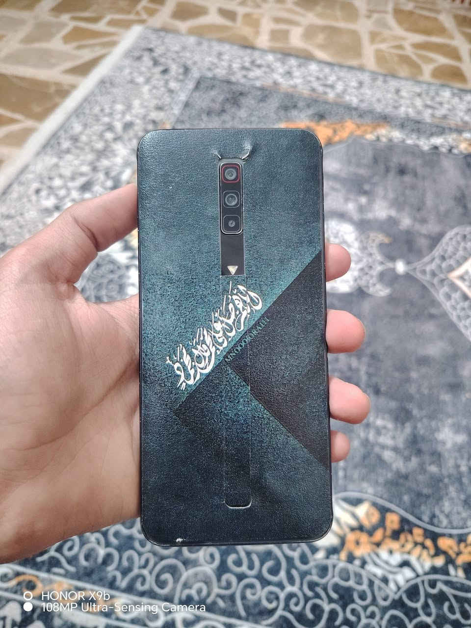 ريد مجك 6sبرو ذاكره 128 مكفول من كلشي بس ضهر مكسور شاشه 165هرتز بوبجي120فريم لمسه فول وسلااسه تخبل قفله كلش270 ويا بس واير اصلي مكاني بصره حي الصدقاء متواجد بس واتساب ***********
