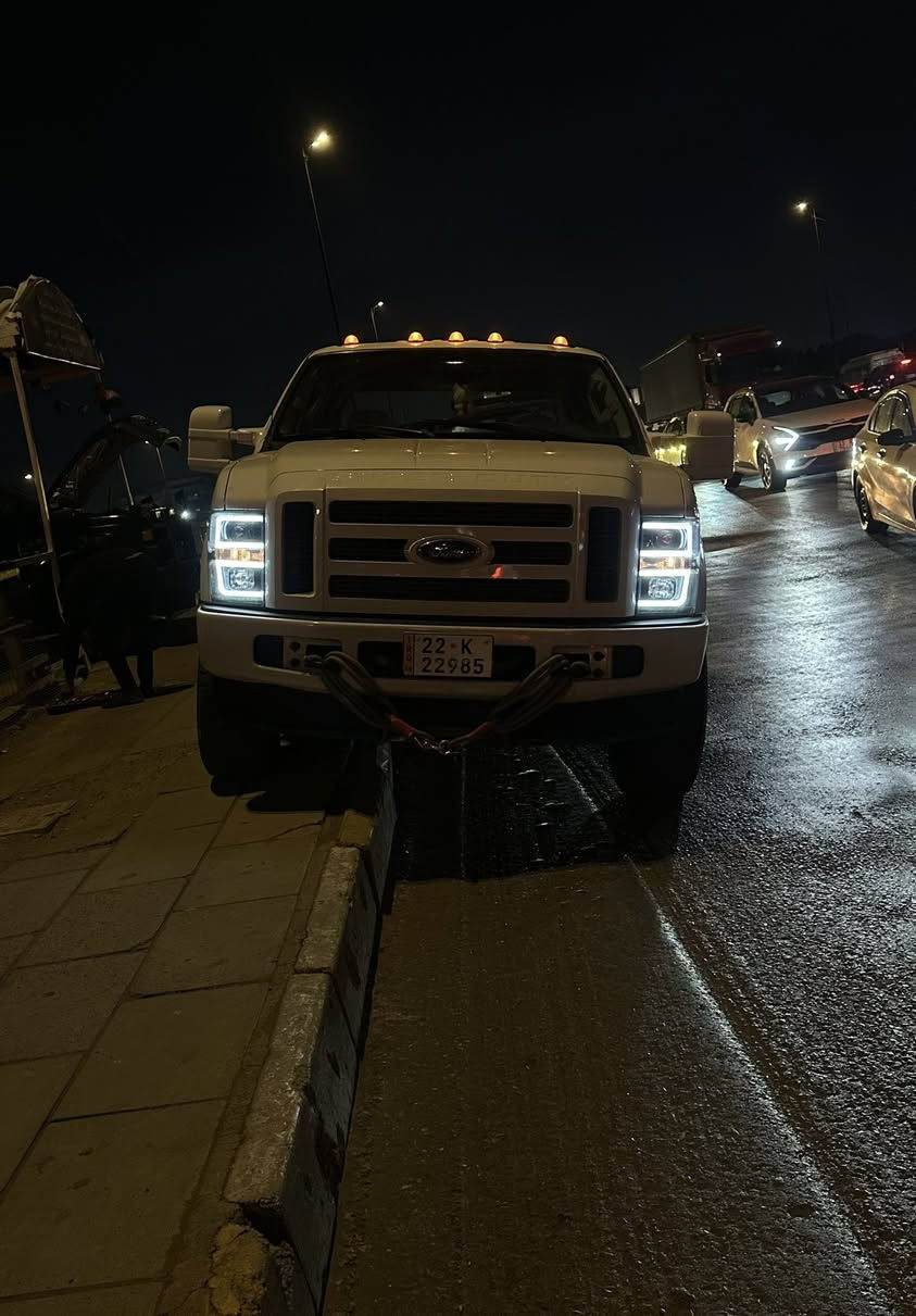 للبيع سياره جاهزه 
تبريد تدفئه 
كامرات 
كشنات منفصل 
دشبول مواصفات خاصه 
شباك 
لايتات 
مكفول الكشر غير البودي بي صبغ 
رقم اربيل هزتها ما ساقطه 
السياره ترايك لعمان 
بانزين 10 سلندر 
للبيع فقط 
السعر 125 وبيها مجال للطيبين 
***********
