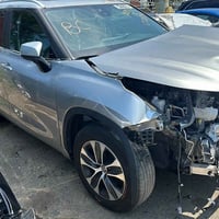 هايلندر XLE • ٢٠٢٣ • بدون ايرباك