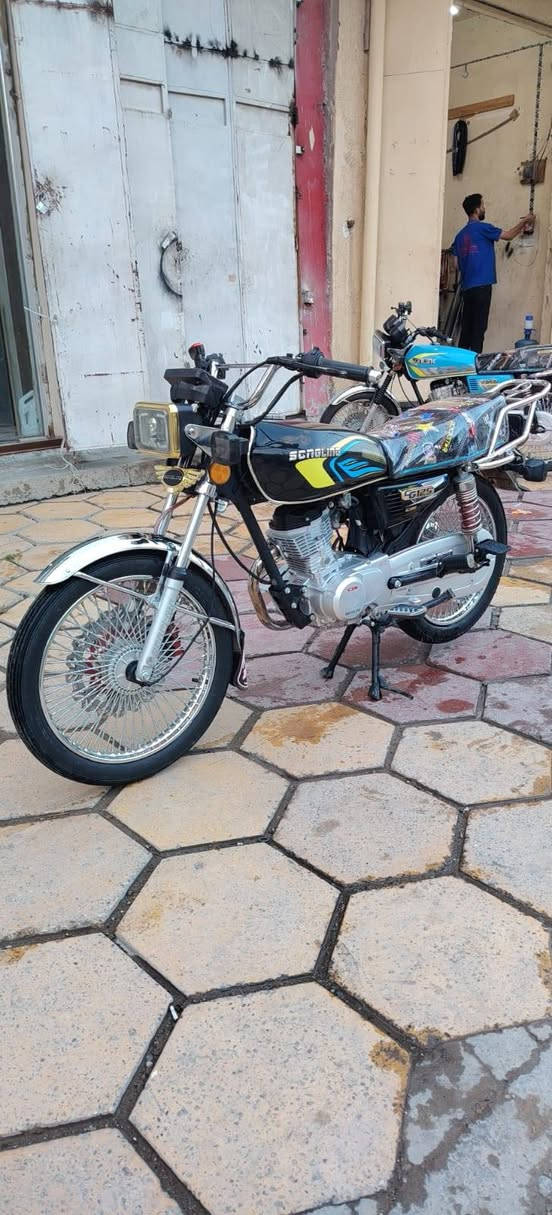 تايكر 25للبيع كفالة.  بدون نواقص.  مكاني بلدروز شارع المسعودية.  675وبيهة مجال.  ***********
