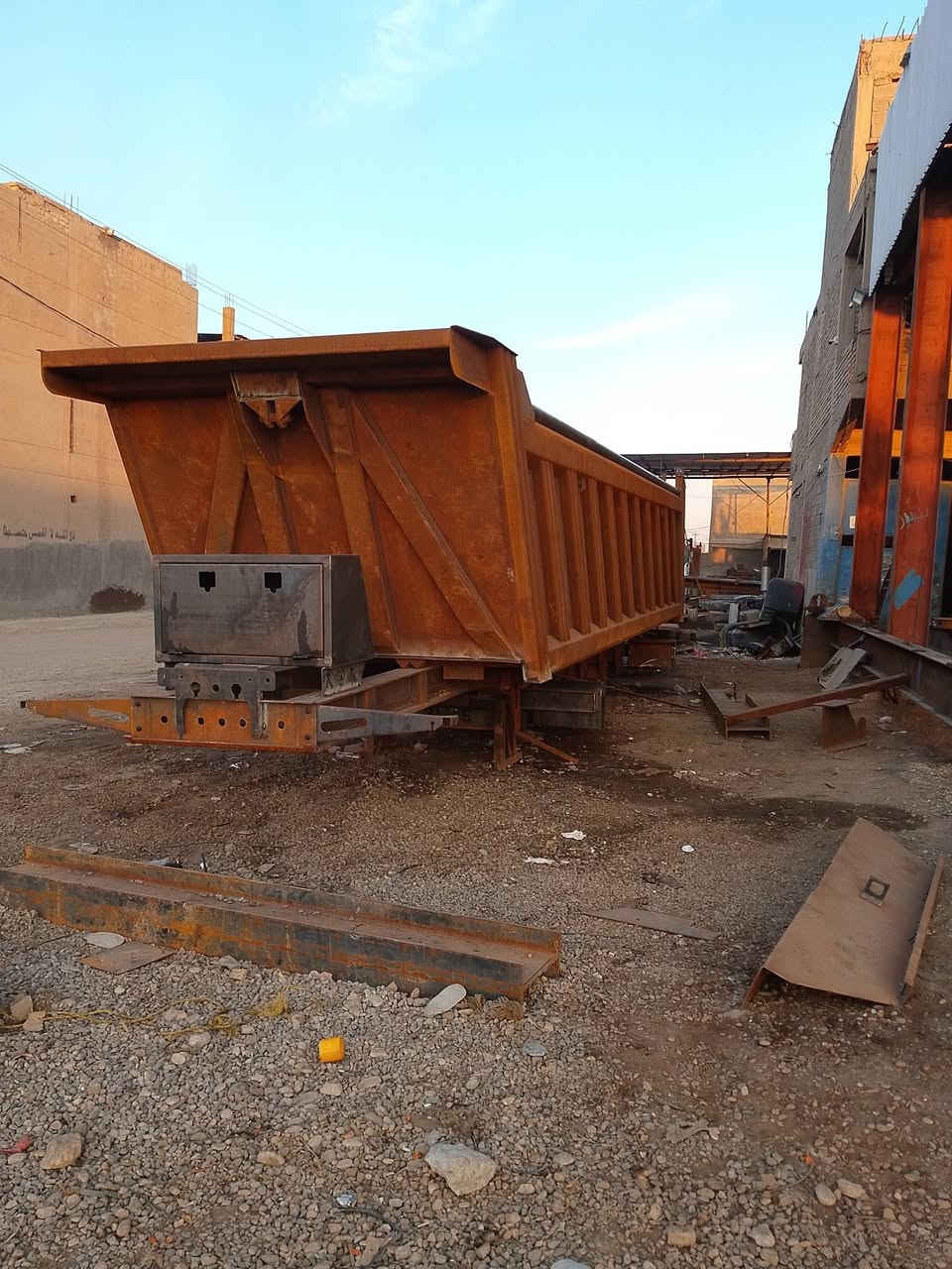 سلام عليكم ماك نيسان البيع   *********** مقتدى الحداد
