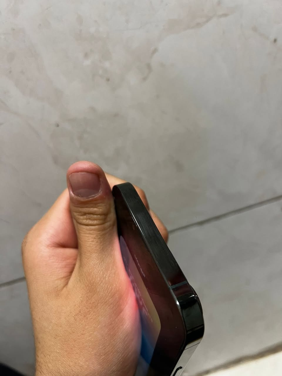 السلام عليكم 🙋

للبيع iPhone 13pro max 

الجهاز ما مفتوح كفالة 

ذاكرة 256 

بطارية 74 

شرق اوسط عربي اصل

جهاز بي كسر الضهر او الكلاسة مفطورة 

جهاز كلة شغال ما بي عيب حتى الفيس إيدي شغال كلة شغال 

مكاني بغداد سعر الجهازززز 500 مجال بصيط 

رقم *********** بي واتساب
